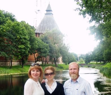 Мария Парамонова, Елена и Геннадий Ульянич в Смоленске. 04.08.2009